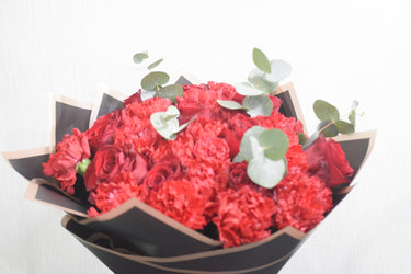 Red Rose & Carnation Bouquet